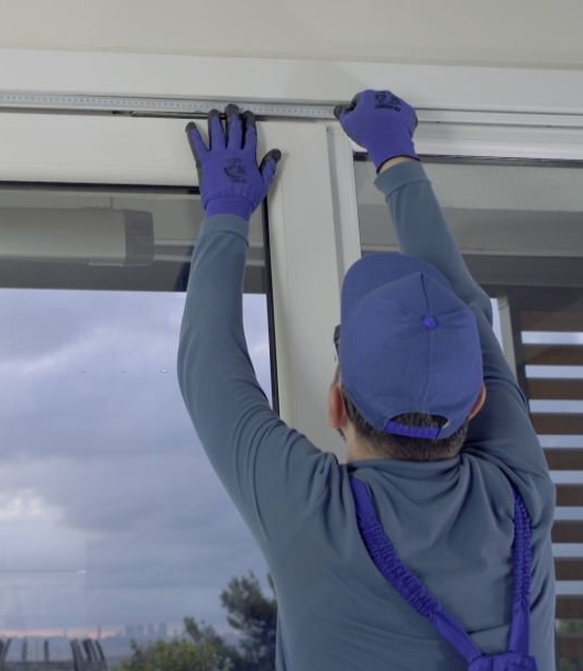 Prolonga la vida útil de tus cortinas con mantenimiento continúo