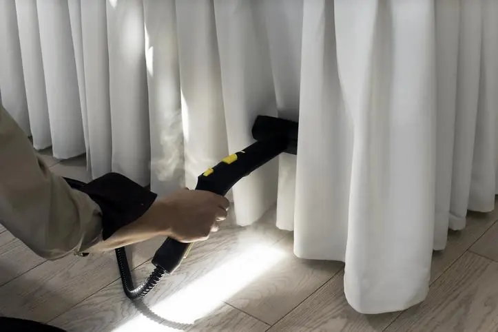 Consejos para la limpieza regular de cortinas y persianas
