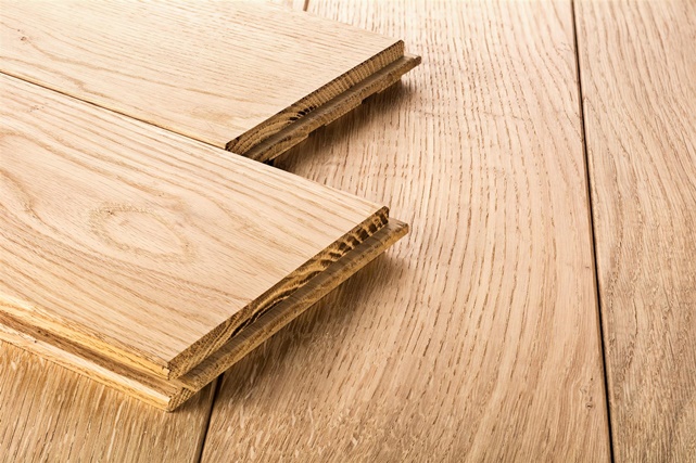 Pisos de madera que llevan la naturalidad a tus espacios